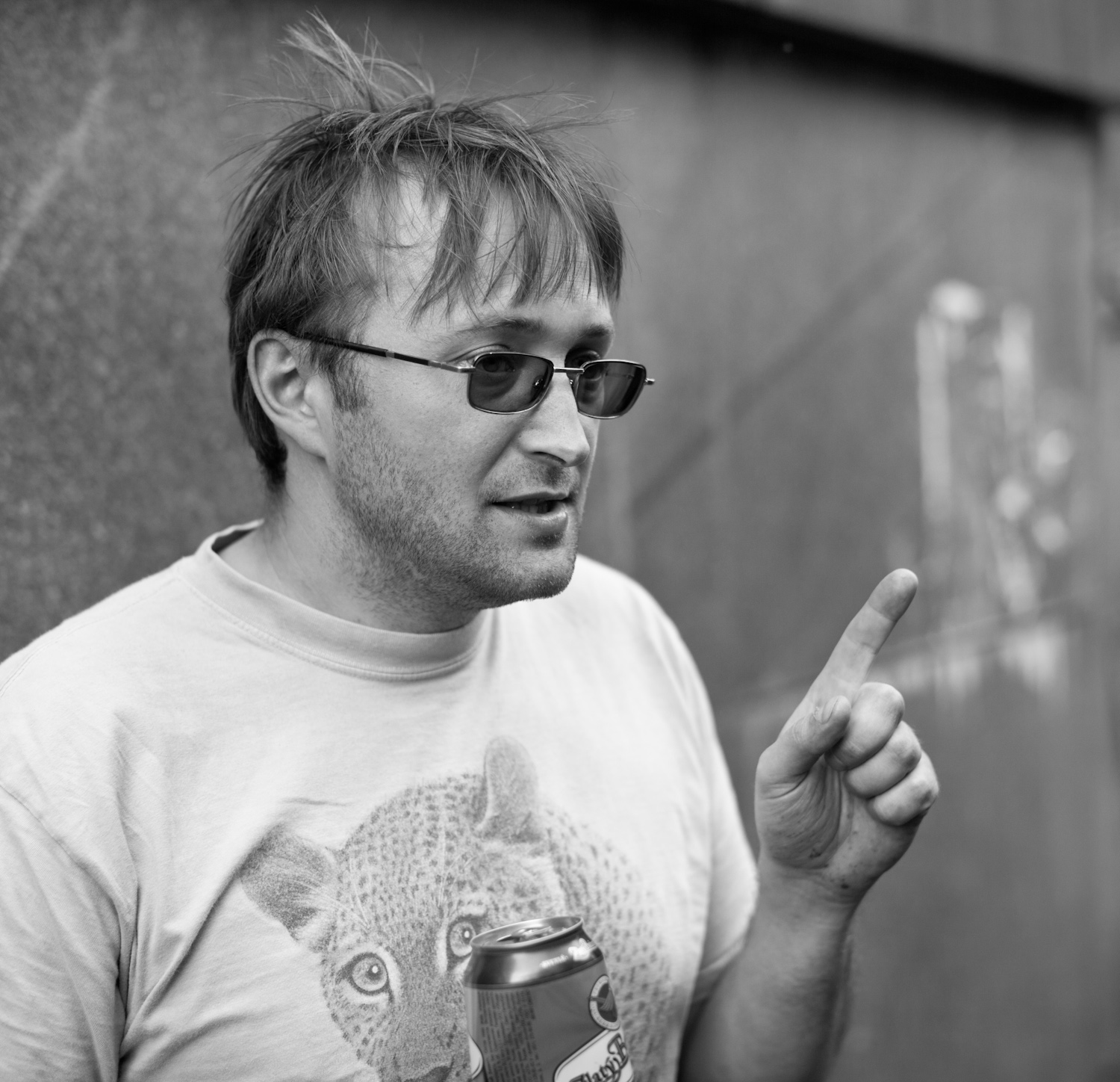 Тихонов Леша.