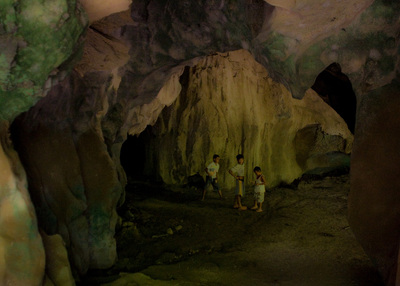 Вход в Ille Cave.