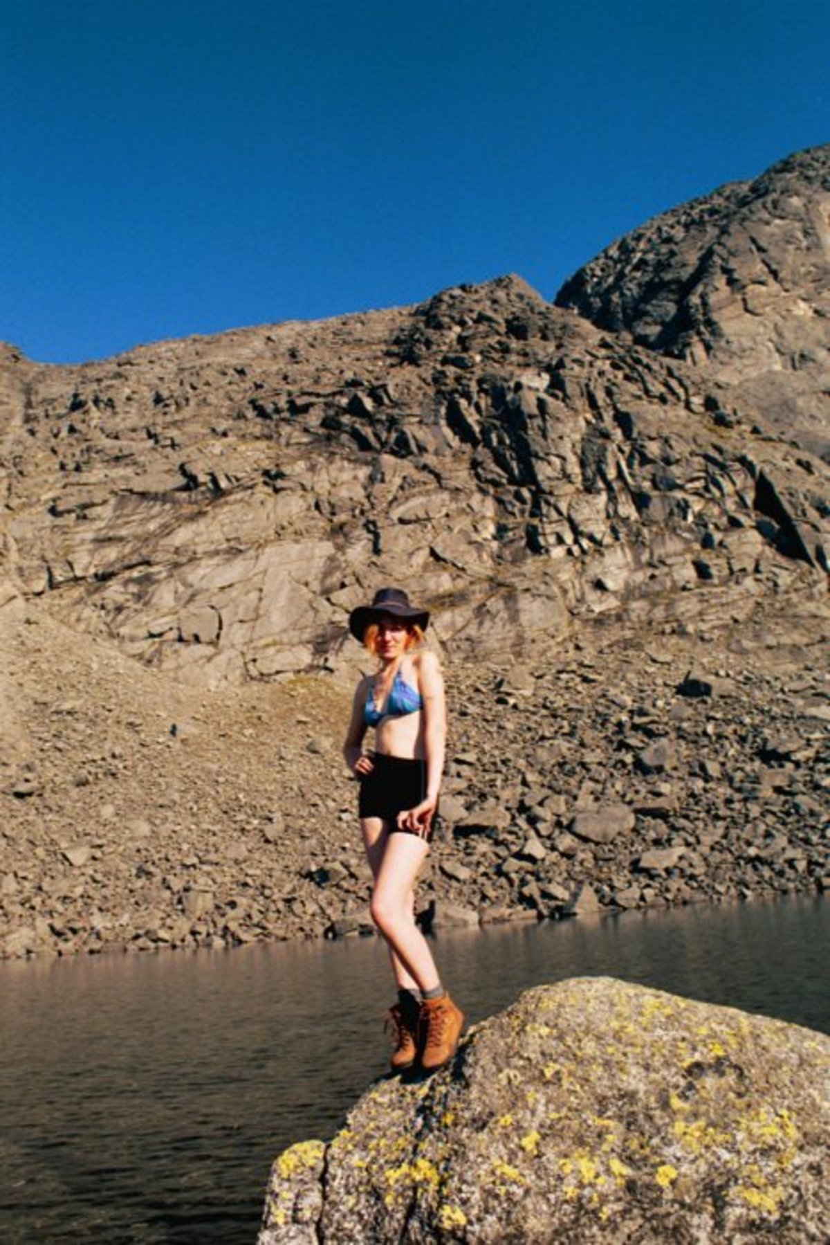 Маша. Это на озере под Чоргорром. Понятное дело купались :)