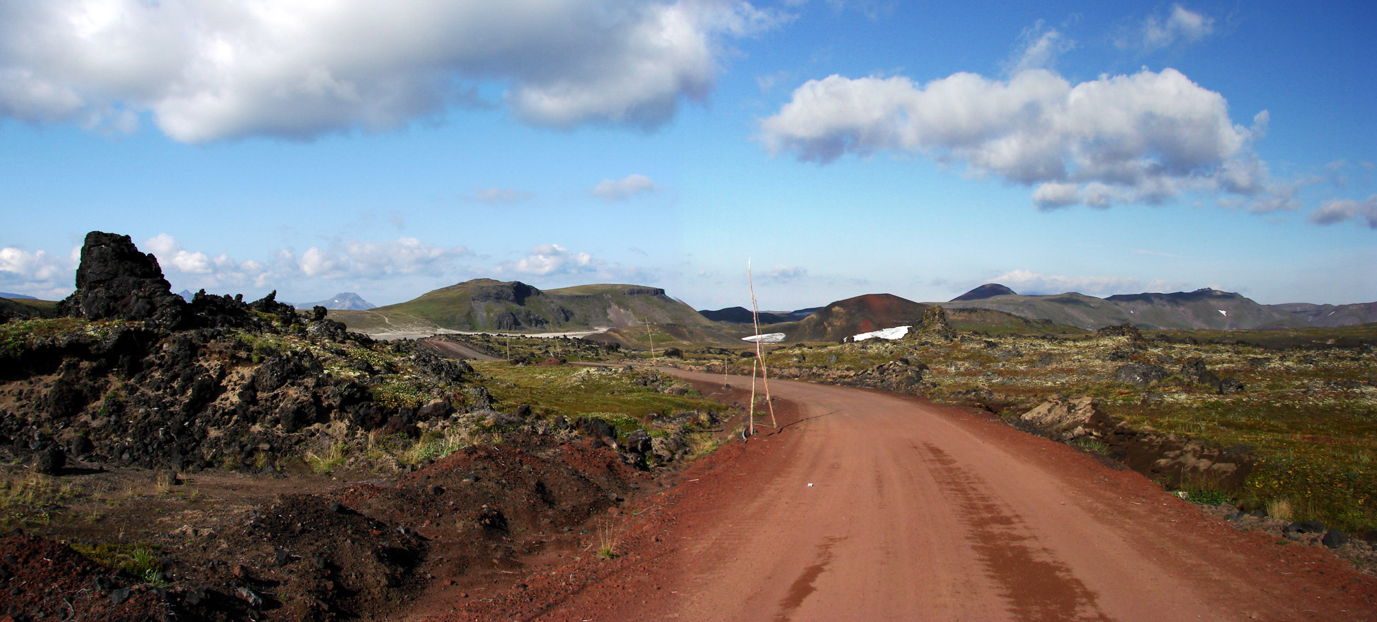 Дорога к вулкану Горелый.