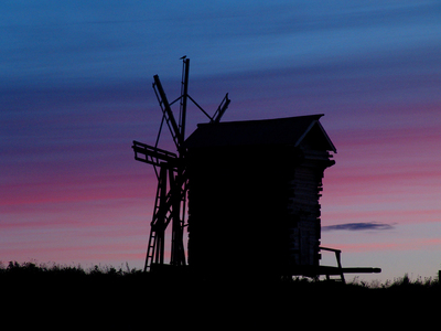 Ветряная мельница из деревни Вороний остров.
