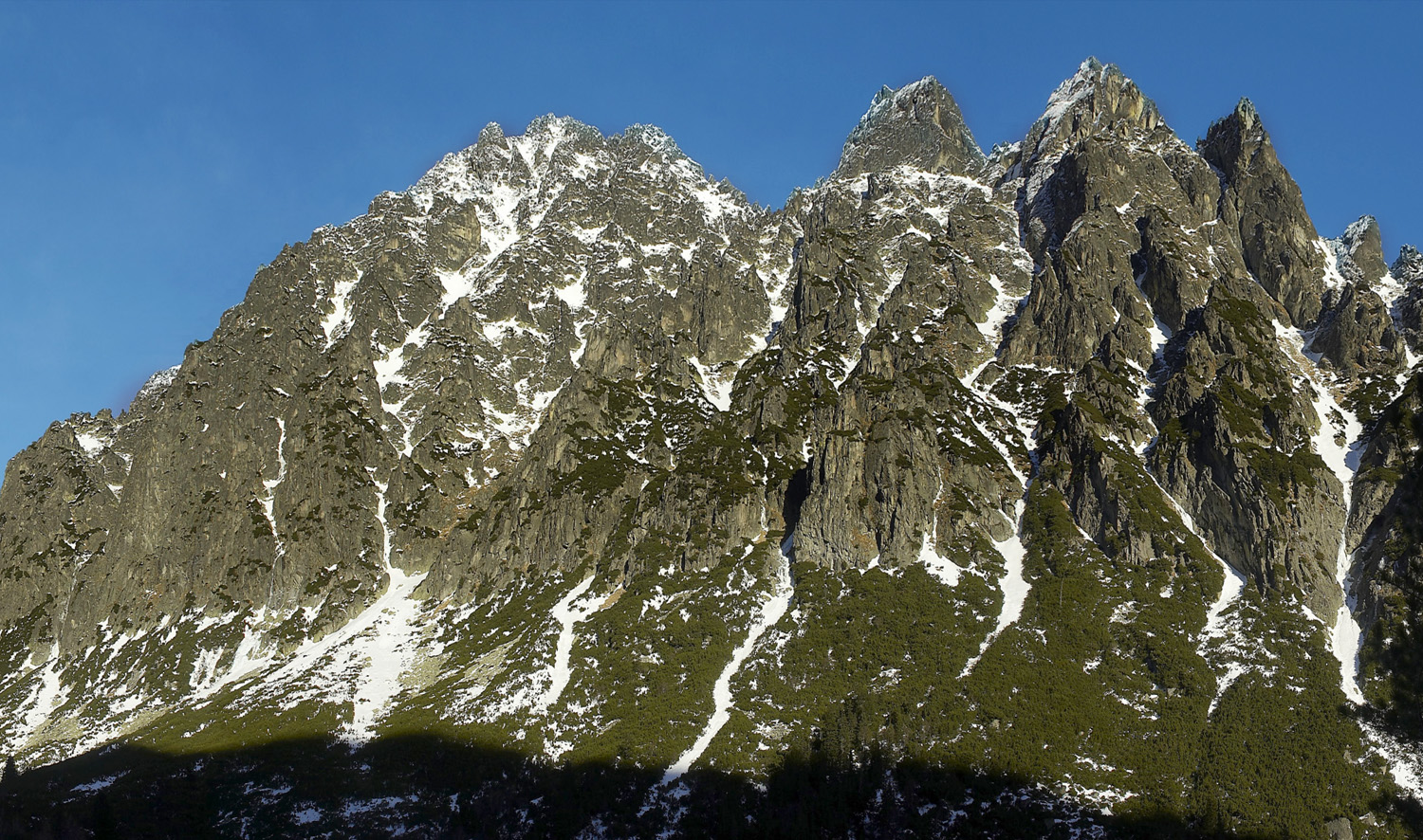 Высокие Татры. гора Великий Костел в Великой Студеной долине.
