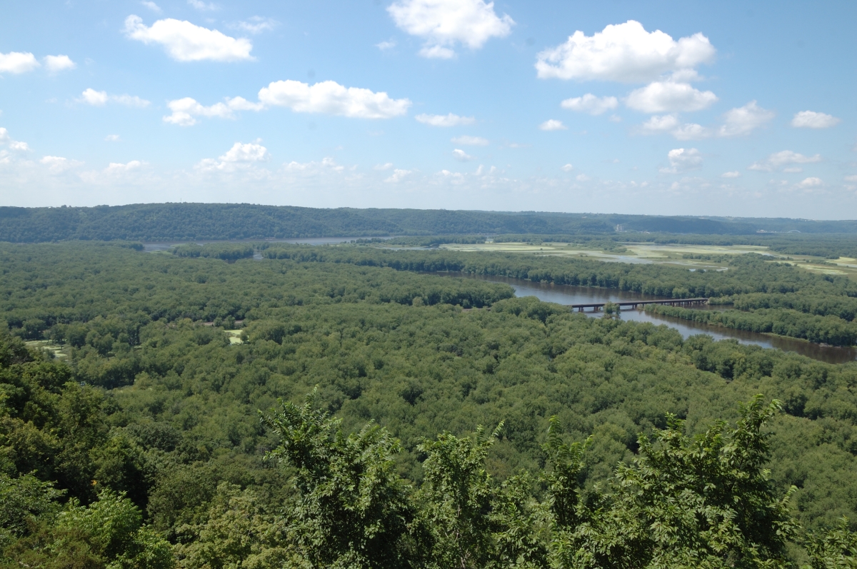 Собственно точка впадения Висконсин-ривер в Миссиссиппи.