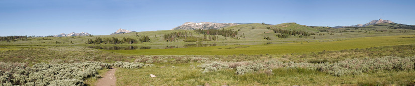 Панорама долины северо-западной части парка.